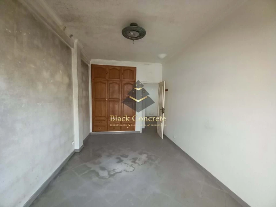 Apartamento T3 para Venda em Costa da Caparica Foto 28