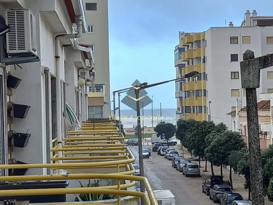 Apartamento T3 para Venda em Costa da Caparica Foto 25