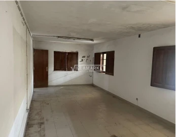 Armazém para Venda em Amiais de Baixo