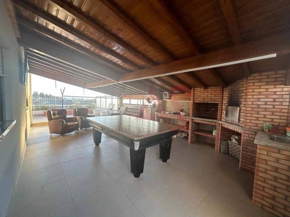 Moradia T4 para Venda em Cristelos, Boim e Ordem Foto 10