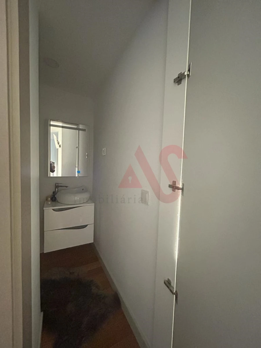 Moradia T4 para Venda em Cristelos, Boim e Ordem Foto 21