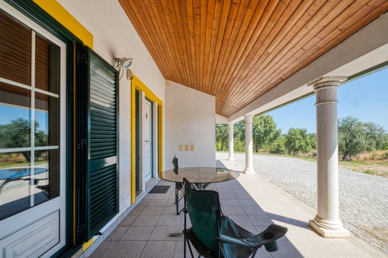 Quinta T4 para Venda em Escalos de Cima e Lousa Foto 2