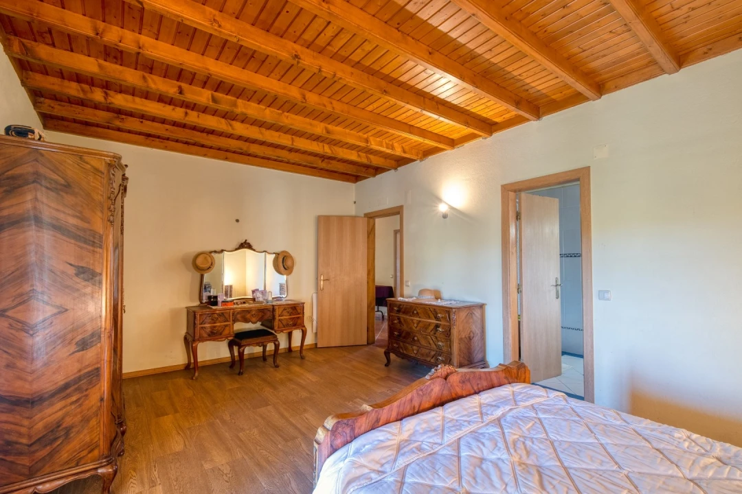 Quinta T4 para Venda em Escalos de Cima e Lousa Foto 27