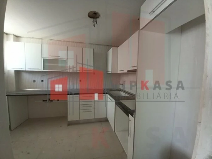 Apartamento T4 para Venda em Montijo e Afonsoeiro Foto 5