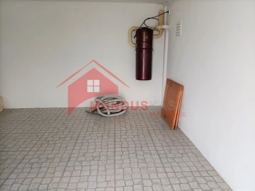 Moradia T5 para Venda em Sesimbra (Castelo)