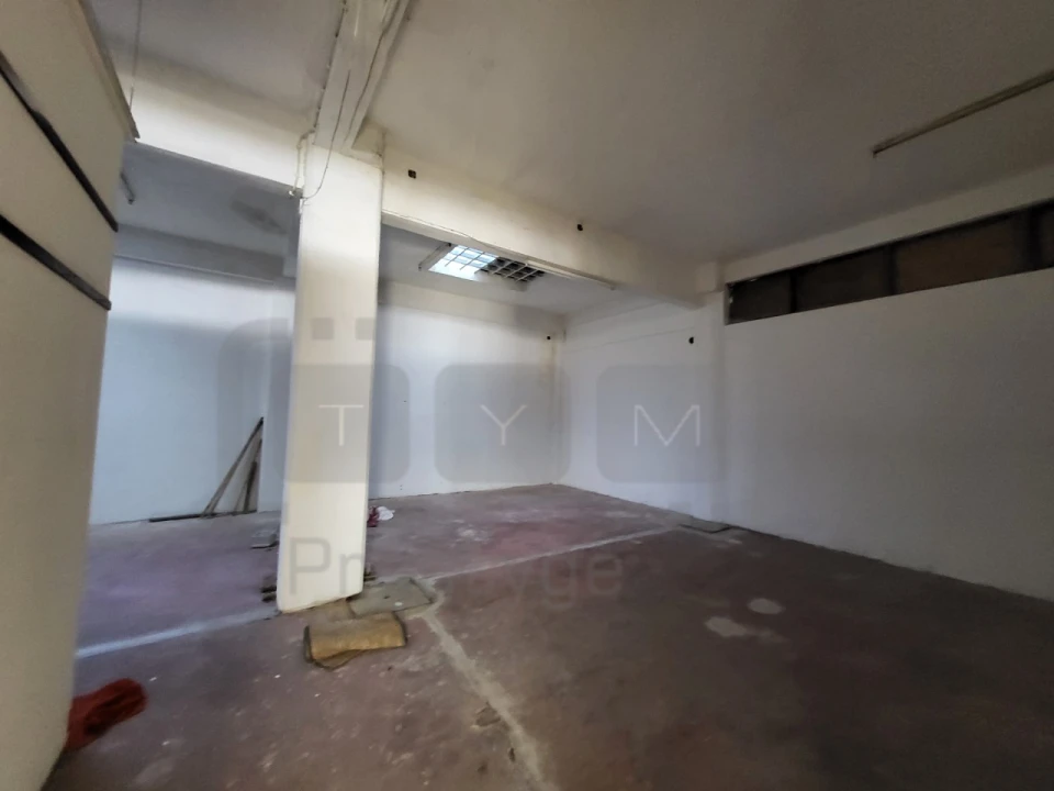 Loja para Arrendamento em São João Baptista e Santa Maria dos Olivais Foto 3