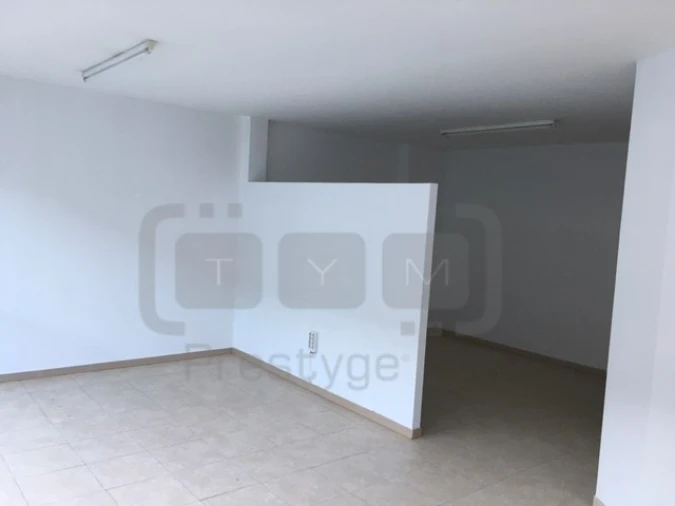 Loja para Arrendamento em São João Baptista e Santa Maria dos Olivais Foto 8