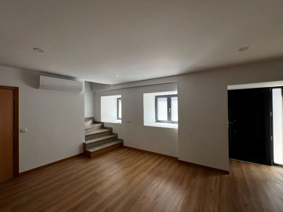 Moradia T3 para Venda em Vila Cova da Lixa e Borba de Godim Foto 15