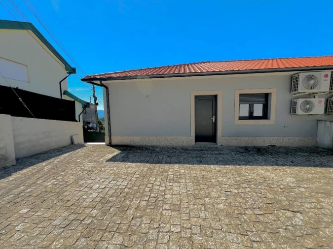 Moradia T3 para Venda em Vila Cova da Lixa e Borba de Godim Foto 19