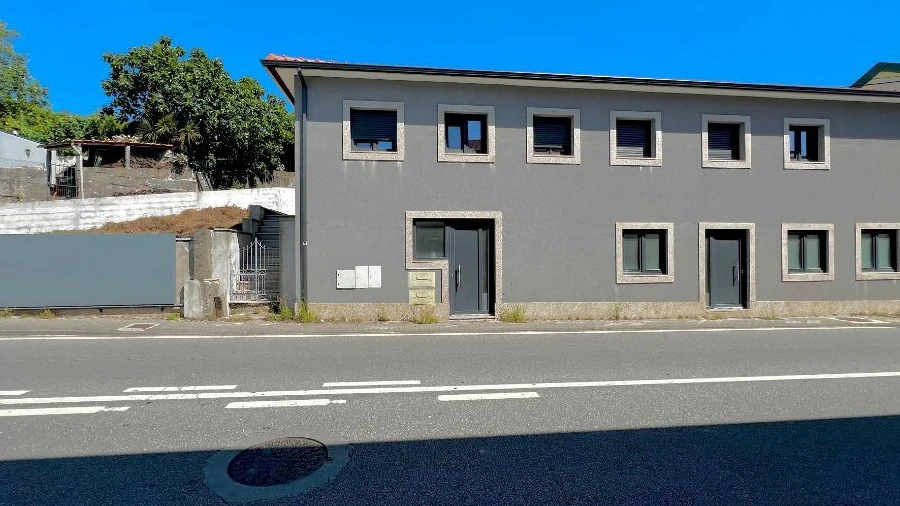 Moradia T3 para Venda em Vila Cova da Lixa e Borba de Godim