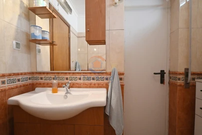 Moradia T5 para Venda em Oeiras e São Julião da Barra, Paço de Arcos e Caxias