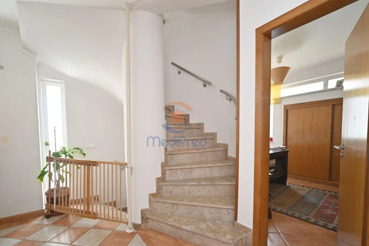 Moradia T5 para Venda em Oeiras e São Julião da Barra, Paço de Arcos e Caxias Foto 23