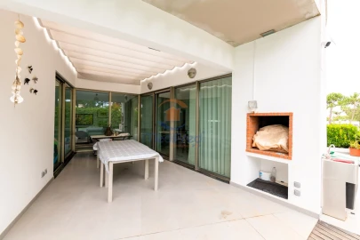 Moradia T5 para Venda em Carvalhal