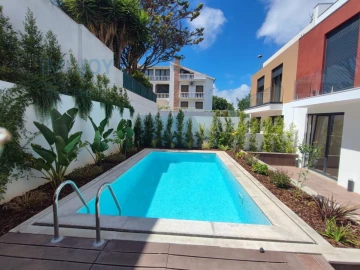 Moradia T3 para Venda em Alcabideche