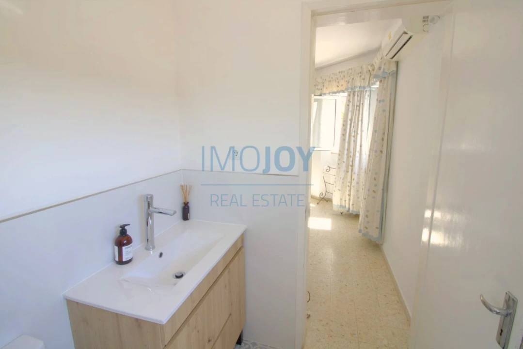 Moradia T4 para Venda em Alcantarilha e Pêra Foto 30