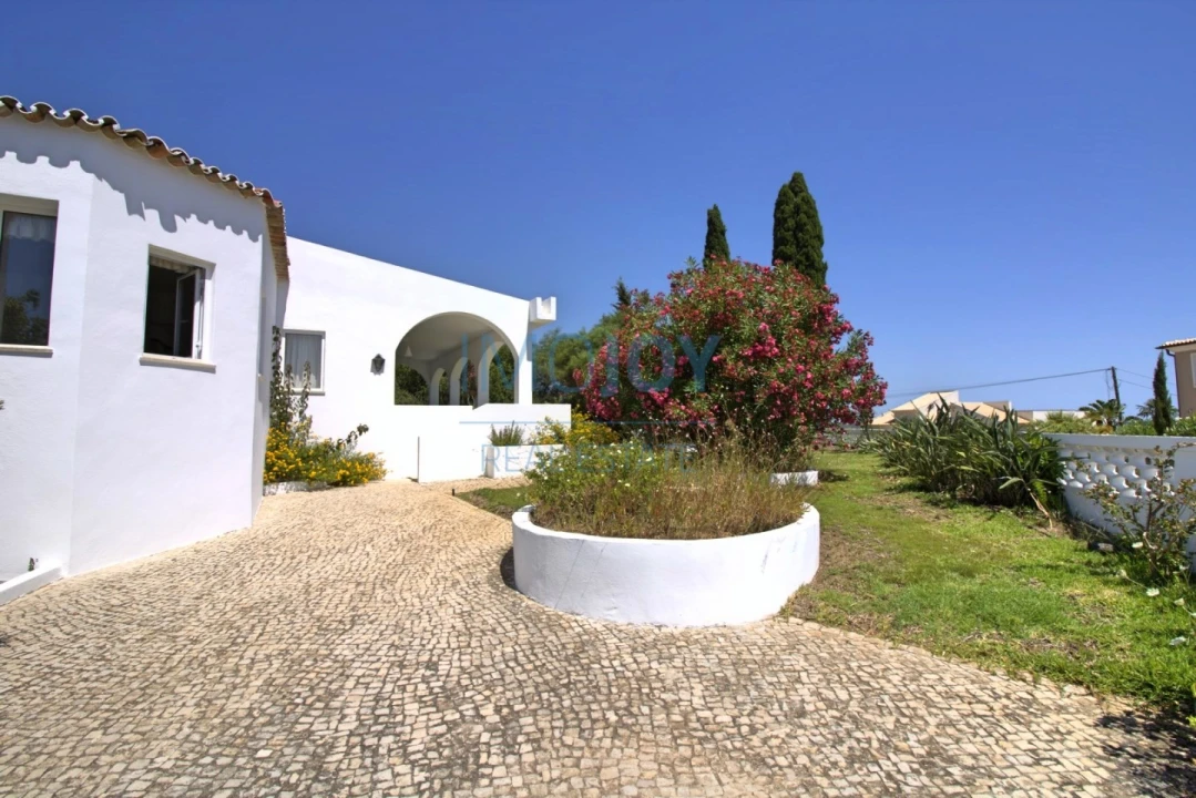 Moradia T4 para Venda em Alcantarilha e Pêra Foto 71