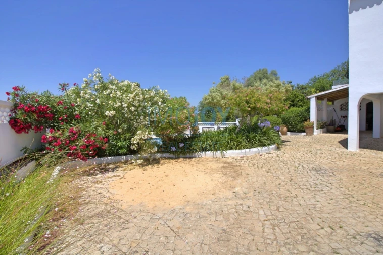 Moradia T4 para Venda em Alcantarilha e Pêra Foto 72