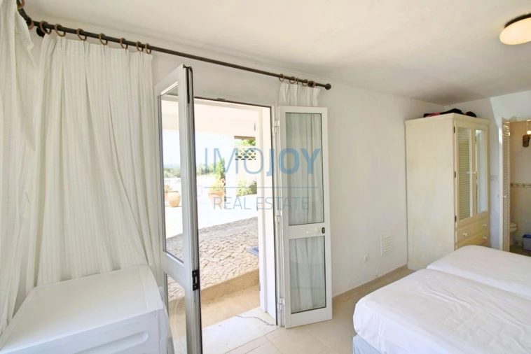 Moradia T4 para Venda em Alcantarilha e Pêra Foto 36