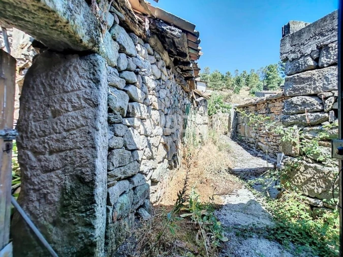 Moradia T5 para Venda em Redondelo Foto 17