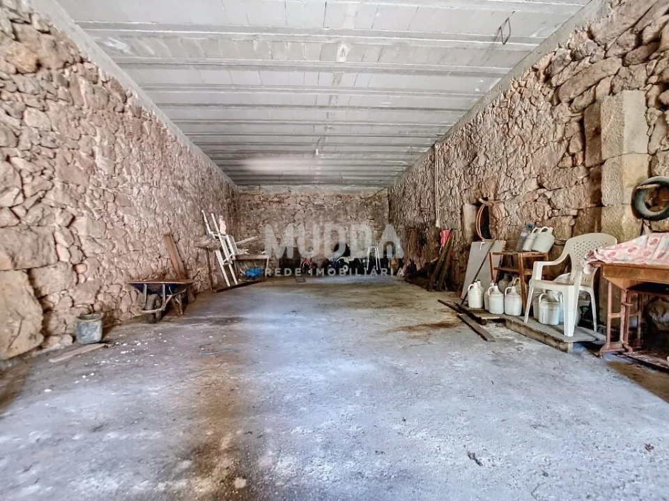 Moradia T5 para Venda em Redondelo Foto 3