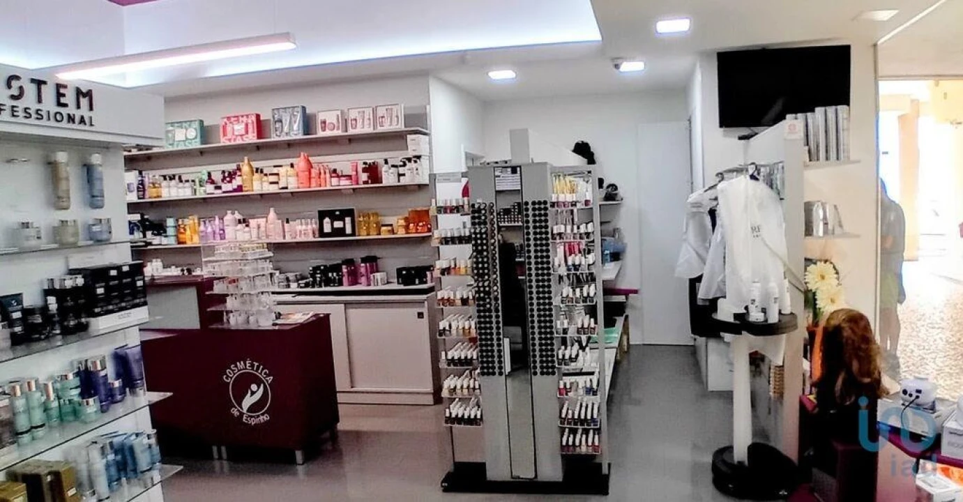 Loja para Venda em Espinho Foto 5