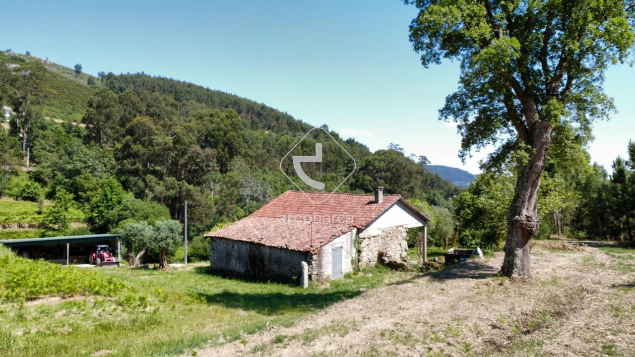 Quinta T2 para Venda em Anais Foto 1