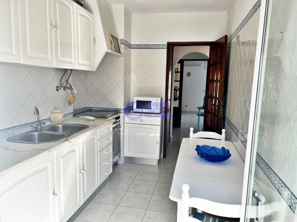 Apartamento T1 para Venda em Armação de Pera Foto 12