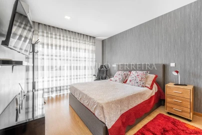 Moradia T4 para Venda em Antas e Abade de Vermoim