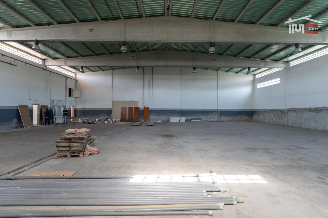 Armazém para Arrendamento em Moitas Venda Foto 20