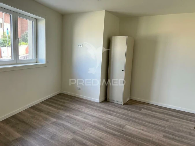 Prédio para Venda em Oliveira do Douro Foto 12