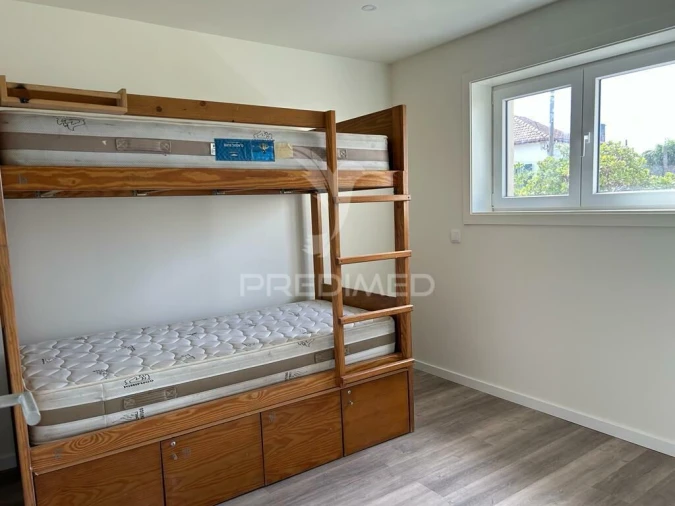 Prédio para Venda em Oliveira do Douro Foto 20