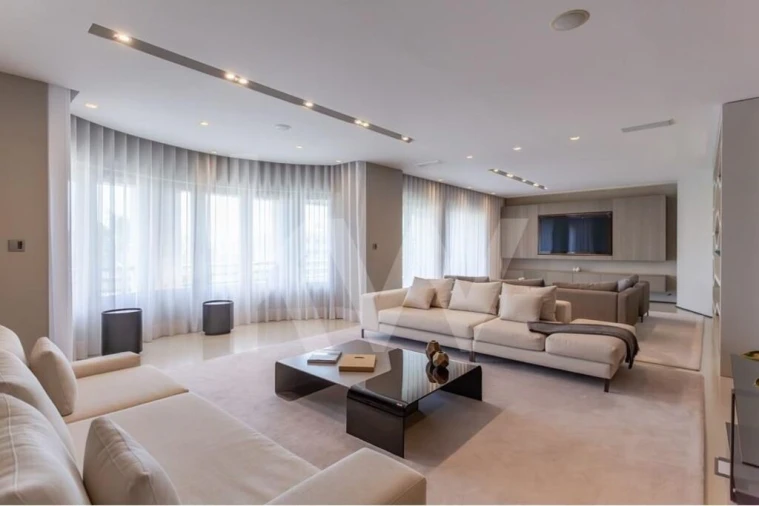 Apartamento T3 para Venda em Avenidas Novas Foto 9