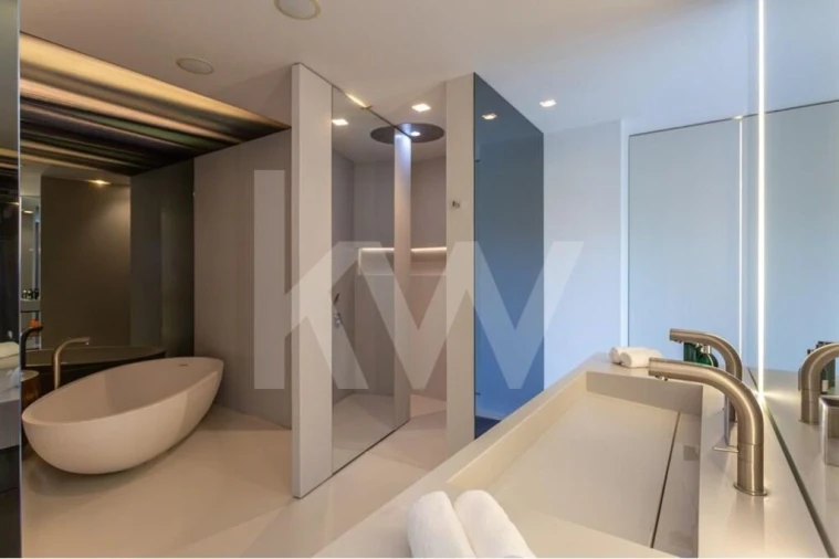 Apartamento T3 para Venda em Avenidas Novas Foto 24