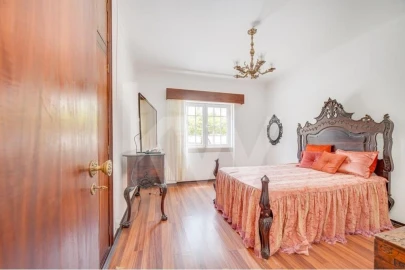 Moradia T6 para Venda em Sesimbra (Castelo)