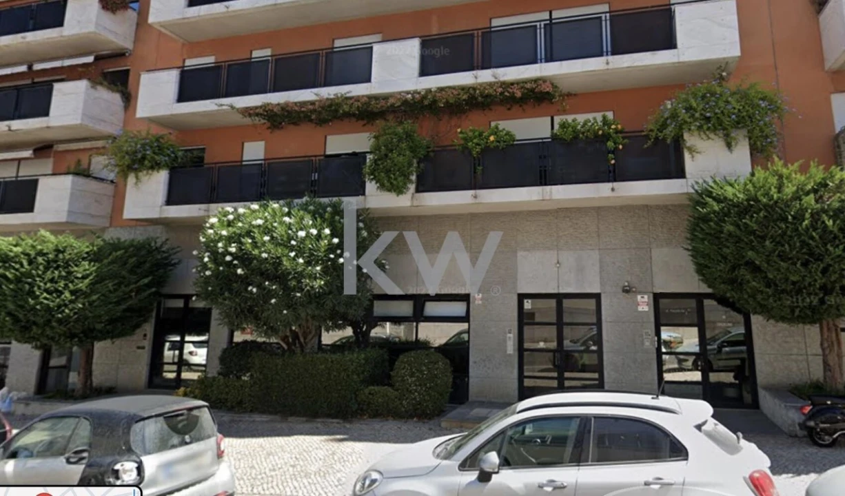 Loja para Venda em Algés, Linda-A-Velha e Cruz Quebrada-Dafundo Foto 10