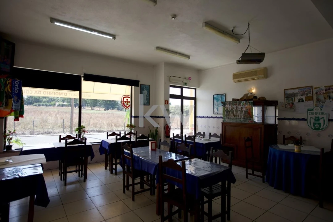 Loja para Venda em Santiago do Cacém, Santa Cruz e São Bartolomeu da Serra Foto 8