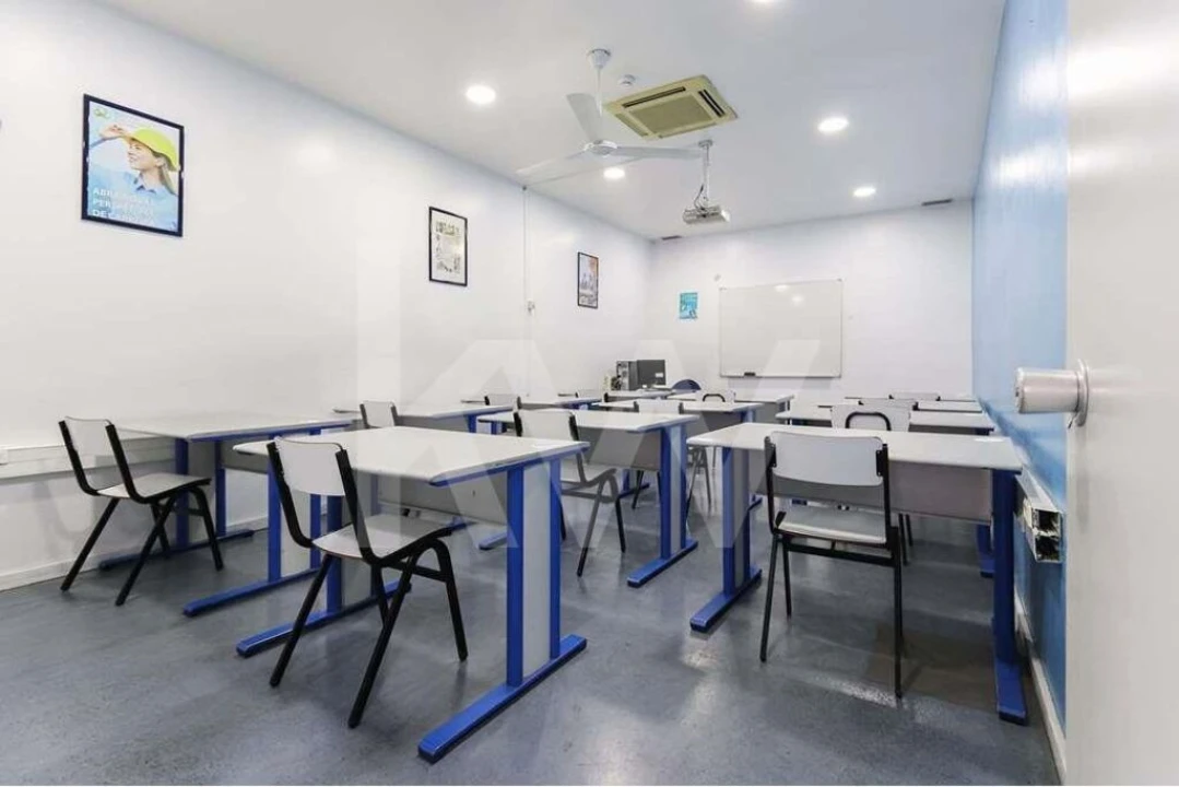 Loja para Venda em Alvalade Foto 15