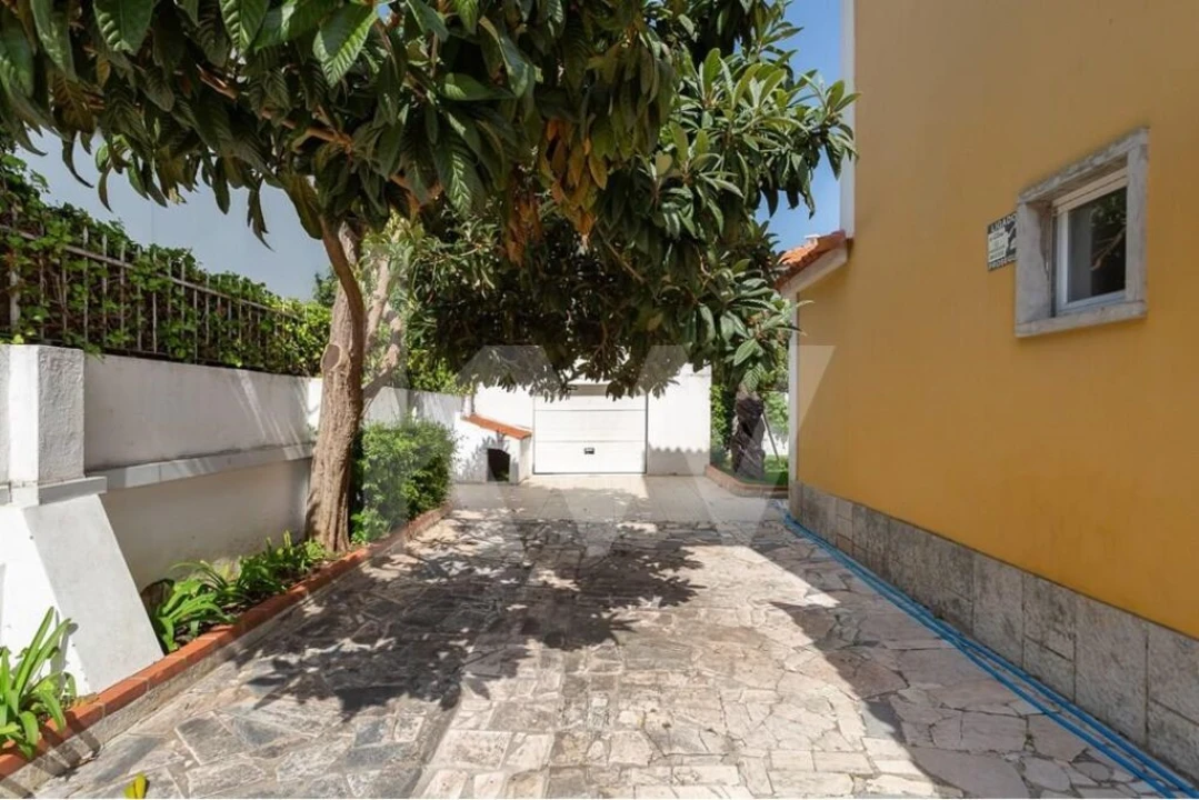 Moradia T4 para Venda em Algés, Linda-A-Velha e Cruz Quebrada-Dafundo Foto 46