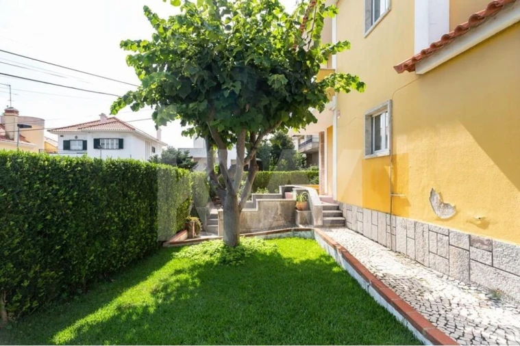 Moradia T4 para Venda em Algés, Linda-A-Velha e Cruz Quebrada-Dafundo Foto 51