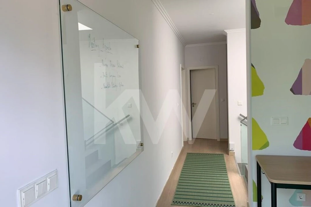 Moradia T5 para Venda em Oeiras e São Julião da Barra, Paço de Arcos e Caxias Foto 33