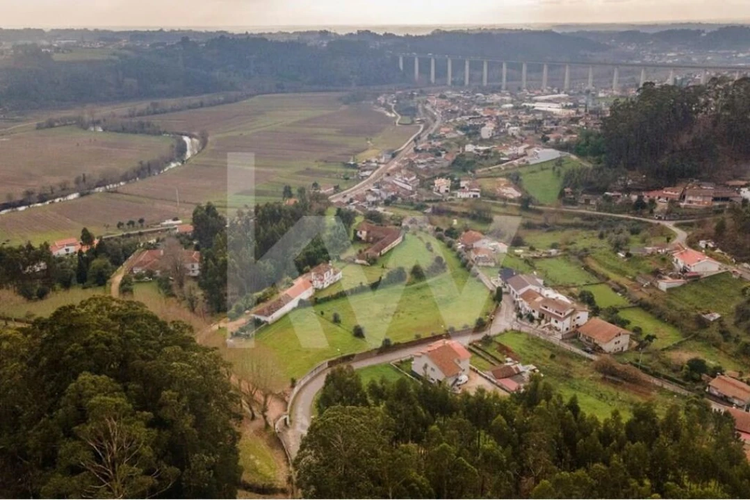 Moradia T9 para Venda em Águeda e Borralha Foto 11