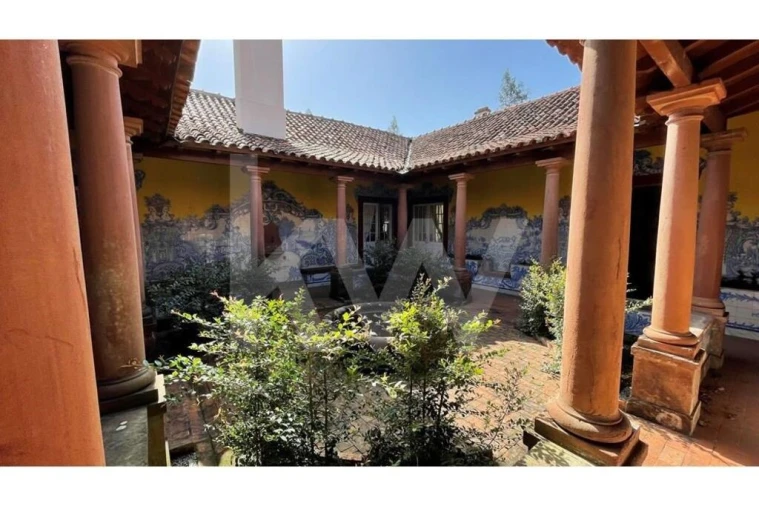 Moradia T9 para Venda em Recardães e Espinhel Foto 29