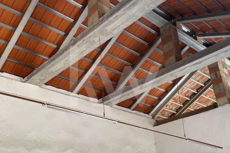 Moradia T9 para Venda em Recardães e Espinhel Foto 77