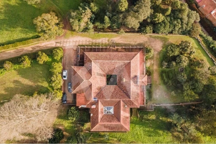 Moradia T9 para Venda em Águeda e Borralha Foto 8
