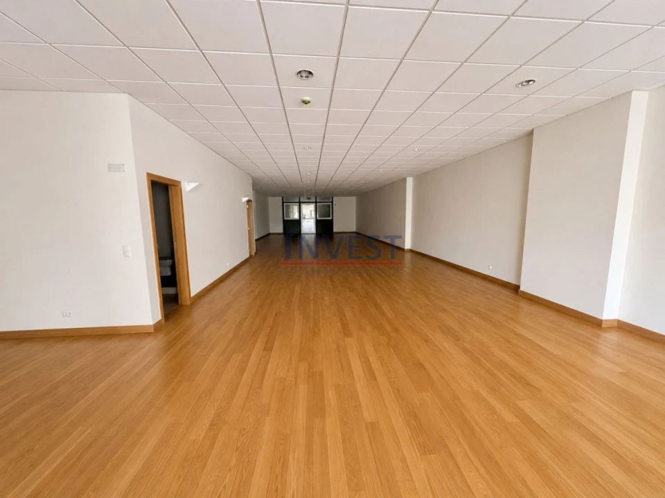 Armazém para Arrendamento em Cedofeita, Santo Ildefonso, Sé, Miragaia, São Nicolau e Vitória Foto 1