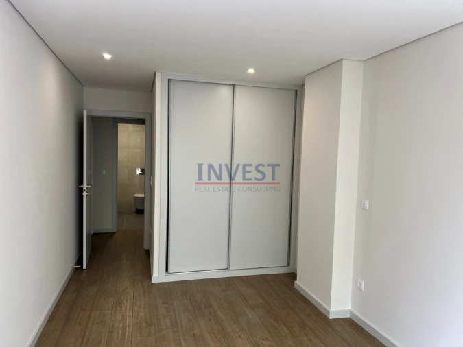 Apartamento T3 para Venda em Cedofeita, Santo Ildefonso, Sé, Miragaia, São Nicolau e Vitória Foto 6