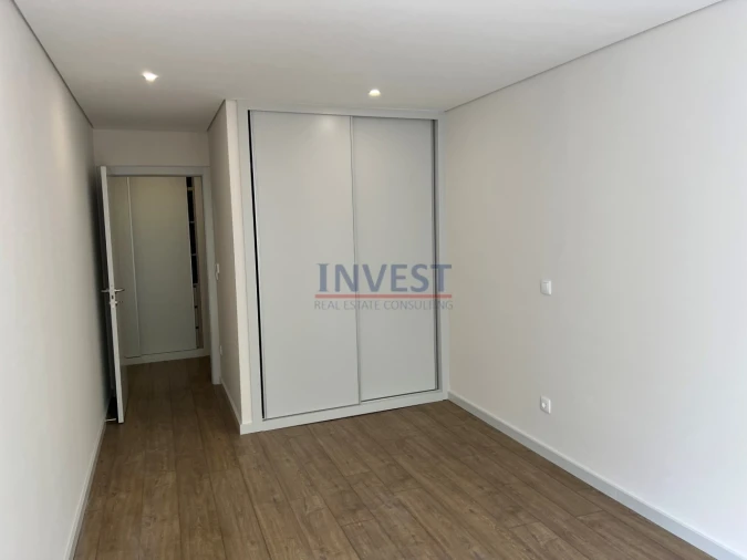 Apartamento T3 para Venda em Cedofeita, Santo Ildefonso, Sé, Miragaia, São Nicolau e Vitória Foto 9