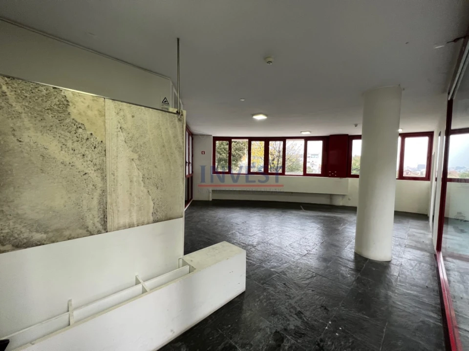 Loja para Venda em Cedofeita, Santo Ildefonso, Sé, Miragaia, São Nicolau e Vitória Foto 7