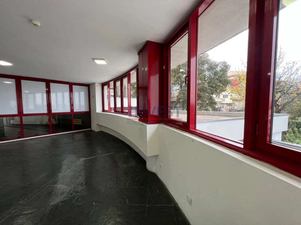 Loja para Venda em Cedofeita, Santo Ildefonso, Sé, Miragaia, São Nicolau e Vitória Foto 11