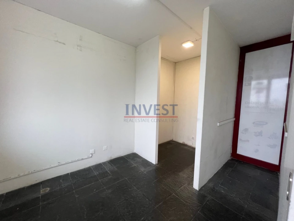 Loja para Venda em Cedofeita, Santo Ildefonso, Sé, Miragaia, São Nicolau e Vitória Foto 14